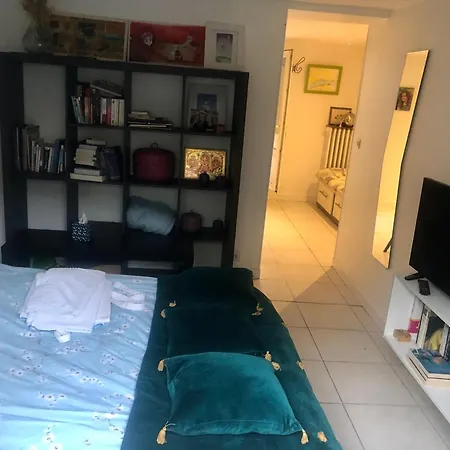 Apartment T1 Confort Cote Jardin D Artiste